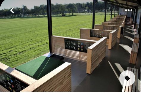 Golf Range Ideas, Golf Driving Range Design, Driving Range Aesthetic, Golf Club Aesthetic, Driving Range Ideas, Golf Screen, Golf Course Clubhouse, Driving Range Golf, Slatted Fence