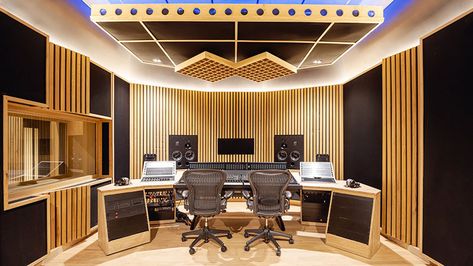 Acoustic Wood Panels, Music Studios, Recording Studio Design, Recording Studio Home, Music Studio Room, Control Room, Chic Lounge, Piano Room, Home Studio Music