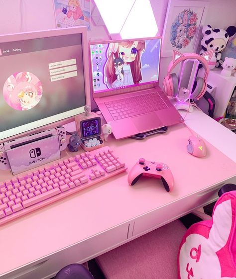 Rainbow Keyboard, Kawaii Room Ideas, Gamer Bedroom, Gaming Desk Setup, Pink Games, Computer Desk Setup, Gaming Room Decor, Gamer Setup, Otaku Room