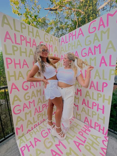 Sorority Bid Day Decorations, Bid Day Photo Backdrop, Sorority Photo Backdrop, Creative Bid Day Themes, Sorority Rush Decorations, Bid Day 2023, Sorority Formal Decor, Sorority Semi Formal Themes, Sorority Event Themes