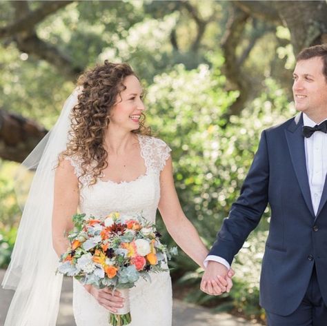 Stunning Wedding Hairstyles for Naturally Curly Hair | Southern Living Curly Hair Wedding Styles, Curly Hairstyles For Wedding, Curly Hair Wedding, Hair Wedding Styles, Hairstyles For Naturally Curly Hair, 3b Curly Hair, Best Curly Hairstyles, Curly Bridal Hair, Wedding Hairstyle Ideas