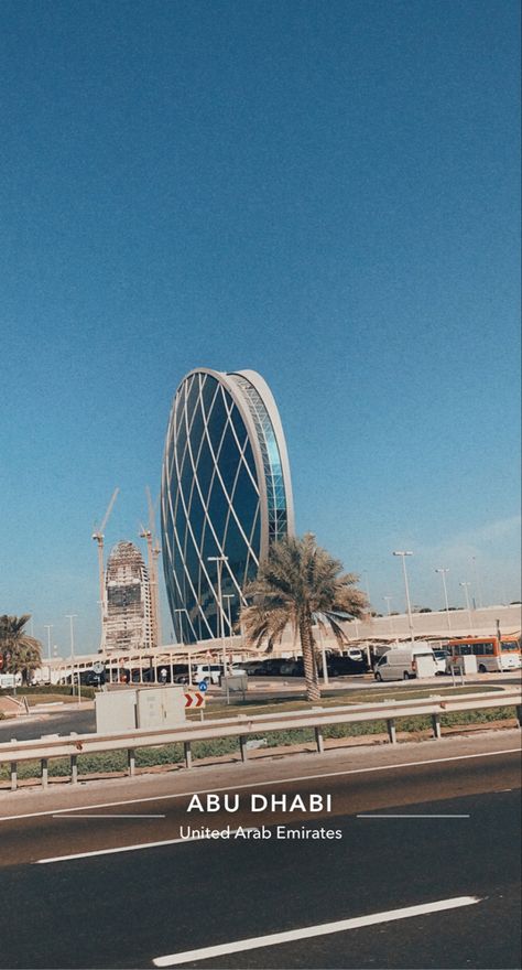 Abu Dhabi Road, Dubai Vacation, Instagram Dp, Road Trip Essentials, Snapchat Filters, Abu Dhabi, Dubai, Road Trip, Cars