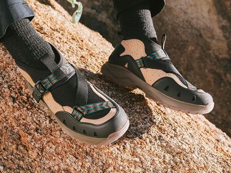 Teva - Sandal - Hiking Shoe - Adventure Footwear - Outdoor Footwear - Retro - Design - Style Teva Sandal, Adventure Shoes, Best Winter Boots, Men's Journal, Teva Sandals, Footwear Design, Hiking Shoe, Outdoor Sandals, Shoe Inspo