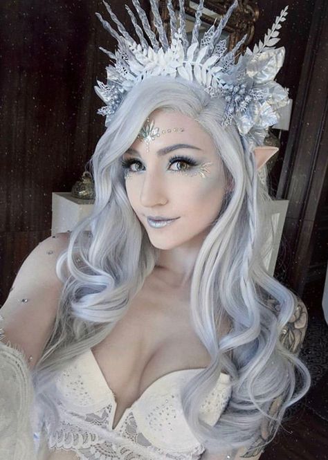 Luxlo Cosplay, Ice Princess Makeup, Snow Queen Makeup, Ice Princess Costume, Ice Makeup, Snow Queen Costume, Ice Queen Costume, Ice Queen Makeup, Queen Halloween Costumes