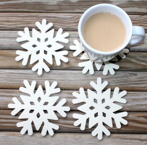 Wool Felt Coasters, Winter Table Decor, Holiday Coasters, Felt Coasters, Winter Table, Snowman Faces, Holiday Quilts, Christmas Coasters, Snowman Decorations