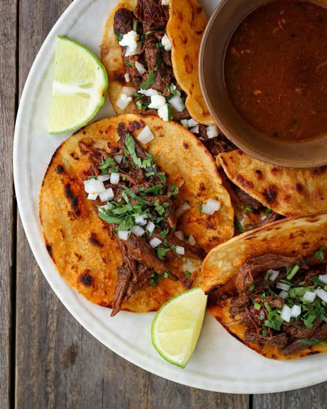 Venison Mexican Recipes, Venison Tacos Slow Cooker, Shredded Venison Tacos, Venison Birria Tacos, Deer Meat Tacos, Deer Meat Dinner Ideas, Deer Dinner Recipes, Venison Tacos Recipes, Venison Birria