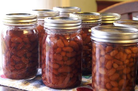 Canning Dried Beans, Recipes Beans, Canning Beans, Jar Recipes, Home Canning Recipes, Cooking Dried Beans, Canning Food Preservation, Canned Food Storage, Can Of Beans