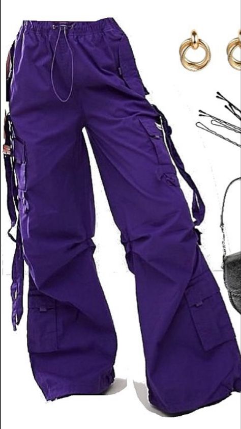 Purple Baggy Pants Outfit, Purple Pants Aesthetic, Purple Parachute Pants Outfit, Purple Cargo Pants Outfit, Purple Parachute Pants, Green And Purple Outfit, Purple Cargo Pants, Parachute Pants Outfit, Earth Clothes