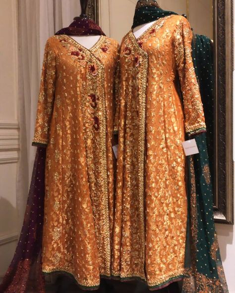 Angrakha Dress, Bridal Mehndi Dresses, Pakistani Formal Dresses, Heavy Dresses, Bridal Dresses Pakistan, Pakistani Wedding Outfits, Stylish Short Dresses, Pakistani Dresses Casual, Pakistani Fashion Party Wear