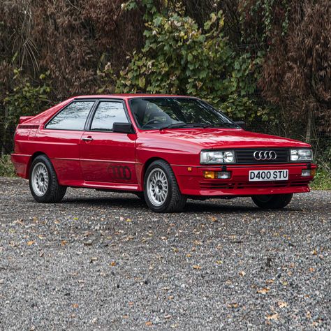 Audi 200 Quattro, Chopped Cars, Classic Audi, 80s Car, Red Audi, 80s Cars, Audi 200, Vw Art, Car Museum