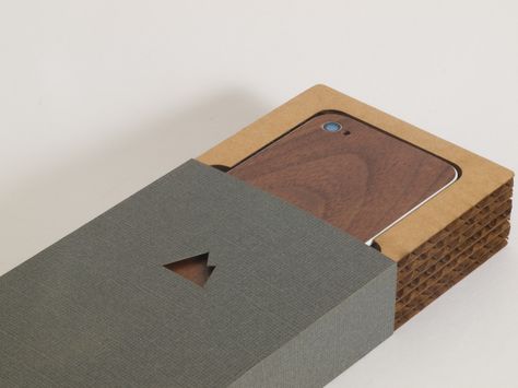 Packaging Prototype | Laser cut packaging from corrugated ca… | Flickr Interesting Packaging Design, Eco Packaging Design, Interesting Packaging, Phone Packaging, Laser Cut Cards, Tool Storage Diy, Trophy Design, Wood Case Iphone, Eco Packaging