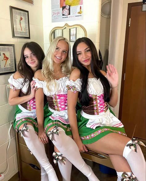 Octoberfest Outfits Women, October Fest Outfit, Octoberfest Women, Octoberfest Outfits, Oktoberfest Woman, October Fest, Dirndl Outfit, German Girls, Native Dress