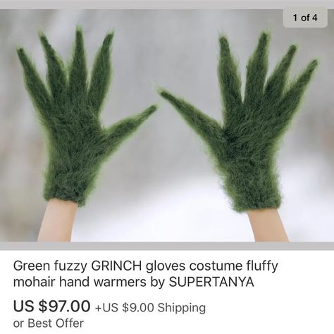 Instagram post by Tae In Ahn • Mar 5, 2019 at 5:58pm UTC Handmade Gloves, Green Gloves, Crochet Mittens, Crochet Gloves, Christmas Costumes, Mitten Gloves, Hand Warmers, Cactus Plants, Hand Crochet