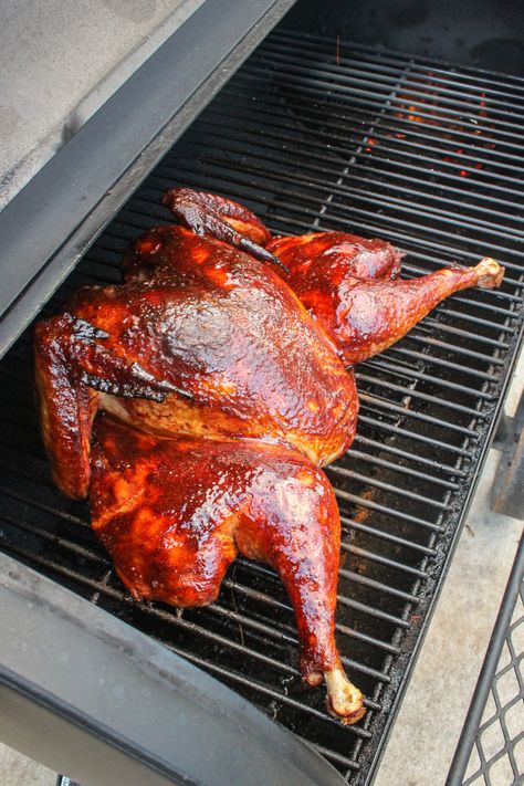 Spatchcock Turkey Recipe, Chicken Temperature, Smoked Chicken Salad, Spatchcock Turkey, Jamaican Jerk Chicken, Spatchcock Chicken, Grilled Turkey, Whole Turkey, Fried Chicken Breast