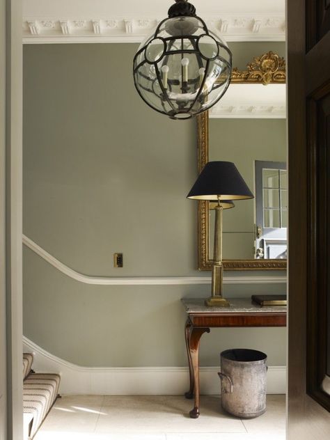 Modern Country Style: The Best Paint Colours For Small Hallways Click through for details. Farrow and Ball Pigeon Hallway Paint Colors, Hallway Ideas Diy, Victorian Hall, Hallway Paint, Victorian Hallway, Hallway Colours, Green Hallway, Hallway Inspiration, Modern Country Style