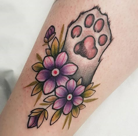 Cat Paw Print Tattoo With Flowers, Paw Print Tattoo Ideas, Cat Paw Print Tattoo, Cat Paw Tattoos, Celtic Knot Tattoo, Pawprint Tattoo, Funky Tattoos, Knot Tattoo, Paw Tattoo