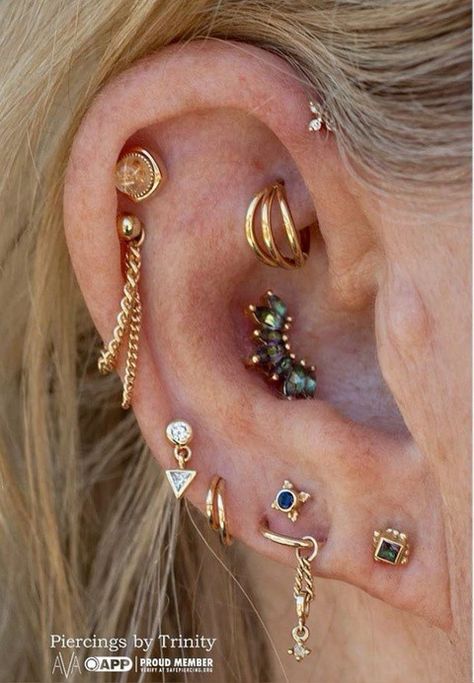 Stack Lobe Ear Piercings, Cluster Ear Piercing, Celestial Ear Curation, Wedding Piercings, Heavily Pierced Ears, Gold Ear Curation, Ear Piercing Curation, Piercing Curation, Making Beaded Jewelry