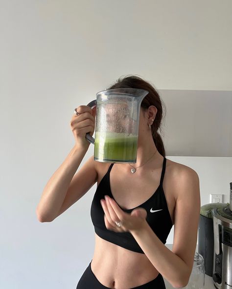 Life Vision Board, Healthy Girl, Get My Life Together, Healthy Lifestyle Inspiration, Green Juice, Food Snapchat, Eating Habits, Girl Icons, Healthy Habits