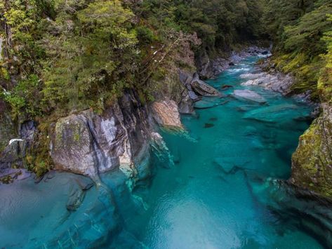 1hr round trip walk Blue Lake New Zealand, Pool Bridge, Wanaka New Zealand, Nz Travel, Moving To New Zealand, New Zealand Landscape, New Zealand South Island, Blue Pool, New Zealand Travel