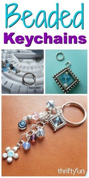 Beaded Keyrings Diy, How To Make A Beaded Keychain Tutorials, Glass Bead Keychain Diy, Diy Keychains For Men, Brad Keychain, How To Make A Beaded Keychain, Diy Keychain Ideas Easy, Beaded Keychain Ideas, Beaded Keychain Diy