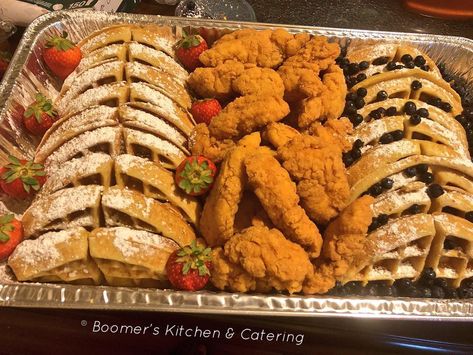 It’s Sunday #WhatYouBrunchinOn 🤗🤗 #ChickenAndWaffles Tray has been changed up a little. What do you guys think of the way it’s presented… Brunch Bar, Pooh Birthday, Stay Hungry, Winnie The Pooh Birthday, Catering Ideas, Table Scape, Bridal Shower Brunch, Mouth Watering Food, Chicken And Waffles