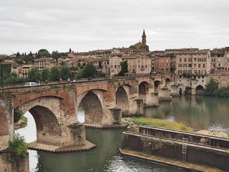 Architectural References, Roman Bridge, Dead Forest, Architecture Reference, Stone Bridges, Beautiful Bridges, Old Bridges, Victorian Age, Famous Bridges