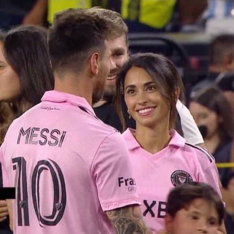 leo and antonella messi inter miami Messi And Wife, Antonella Messi, Lionel Messi Family, Antonella Roccuzzo, Football Couples, Messi Videos, Messi Fans, Football Wags, Lionel Messi Wallpapers