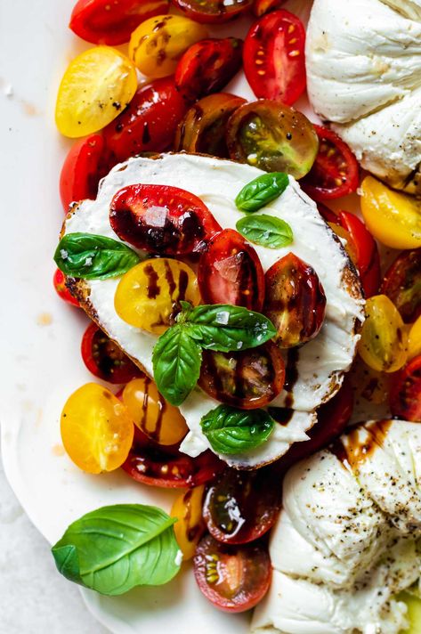 Diy Burrata Cheese, Vegan Burrata Cheese Recipe, How To Eat Burrata Cheese, Ways To Eat Burrata, Vegan Mozzarella Cheese Recipe, Buratta Recipe, Vegan Burrata, Vegan Cheese Recipes, Burrata Cheese