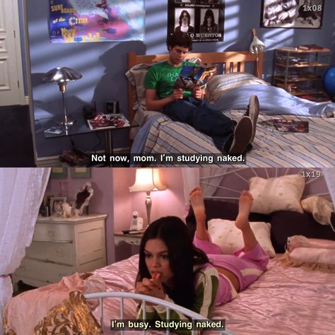 seth and summer using the same sayings is so personal to me Summer Roberts Seth Cohen, Seth Cohen Outfits The Oc, Seth Cohen The Oc, Summer And Seth Aesthetic, Seth And Summer, The Oc Seth And Summer, 2000s Shows, Oc California, Adam Brody