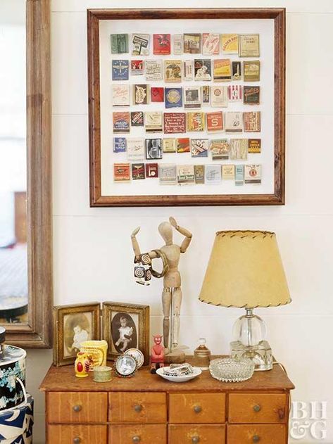 stamp collection framed Postage Stamp Display, Diy Jewelry Rack, Stamp Collection Display, Stamp Display, Old Stamps, Postage Stamp Art, Stamp Art, Stamp Collecting, Displaying Collections