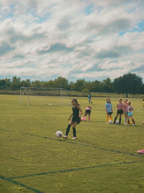 Soccer is one of those things I wish I had stuck with, but I'm so excited I finally caught registration in time and got my girl signed up. And all the practicing and playing we will get to do together 😍 Here's to a great soccer season. Soccer Game, Kids Playing Sports, Girl Playing Soccer, Soccer Season, Girl Sign, Kids Soccer, Soccer Games, Girls Play, I Wish I Had