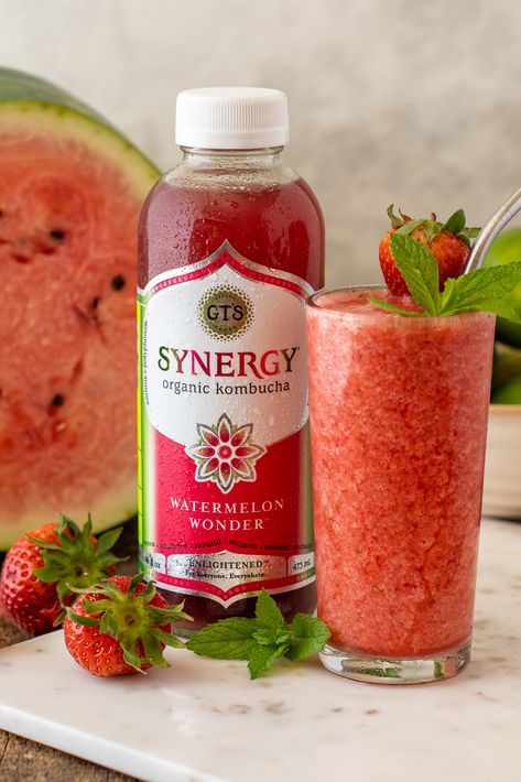 Strawberry Kombucha, Watermelon Kombucha, Healthy Watermelon Smoothie Losing Weight Recipes For, Strawberry Slushie, Strawberry Infused Water, Second Fermentation Kombucha Flavors, Frozen Strawberries, Fresh Mint, Slushies