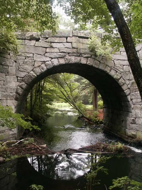 Stone Bridge Stone Bridges Over Creeks, Bridge Art Paintings, Arched Bridge, Stone Arch Bridge, Photo Bridge, Stone Bridges, Old Bridges, Bridge Over Troubled Water, Stone Masonry