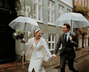 Rain Wedding Photos, Rainy Wedding Photos, Copenhagen Wedding, Swedish Wedding, City Wedding Photos, Rain Wedding, Rain Photo, 26 January, Rainy Wedding