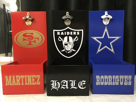 Nfl Wood Projects, Wooden Ice Chest, Nfl Crafts, Diy Bottle Opener, Bottle Opener Sign, Nfl Christmas, Wooden Flags, Cowboy Crafts, Wood Yard Art