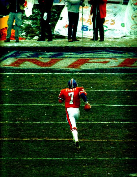 John Elway John Elway, A Football, Football Player, Denver Broncos, Denver, Football, American Football