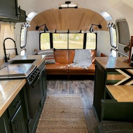 1975 Airstream Tradewind 25 - Colorado, Walden Airstream Curtains, Airstream Bathroom, Airstream Decor, Airstream Land Yacht, Airstream Living, Airstream Bambi, Glamper Camper, Land Yacht, Airstream Campers