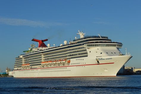 Carnival Miracle, Carnival Freedom, Carnival Legend, Ncl Cruise, Carnival Spirit, Carnival Cruise Ships, Freedom Of The Seas, Bahamas Cruise, Cruise Liner