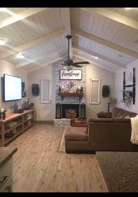 Mobile Homes Farmhouse Style, How To Make A Single Wide Look Like A House, Mobile Home Set Up Ideas, Inexpensive Living Room Makeover, Remodeling A Trailer Double Wide, Double Wide House Ideas, Doublewide Decor Ideas, Farm Trailer House, Single Wife Trailer Living Room