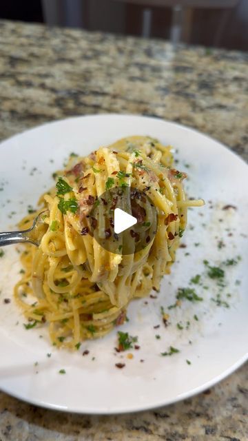 Chef Chuck Kerber on Instagram: "Pasta Carbonara 😋 8 ounces cooked pasta (spaghetti, linguini and fettuccine work)

1/4 cup extra virgin olive oil
1/4 cup thinly sliced garlic
1 teaspoon red pepper flakes
1 teaspoon fresh cracked black pepper 
1 teaspoon Kosher or sea salt

4 egg yolks
1 cup julienne sliced thick-cut bacon
1 cup freshly grated Parmigiano Reggiano
1/4 cup fresh chopped parsley
1 cup pasta water
Salt and pepper to taste

Enjoy!
👨‍🍳 #chef #cheflife" Linguini Pasta, Pasta Water, Pasta Spaghetti, Cooked Pasta, Thick Cut Bacon, Pasta Carbonara, Carbonara Pasta, Egg Yolks, Spaghetti Pasta