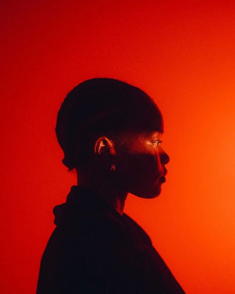 Seeing red . Model: @ms.jacobbb MUA: @alexandra_theeartist Stylist: @joelleschai Assist: @nicolasformat Lighting: @aputureasia 150c + spotlight . . #moodyportraits #moodygrams #red #eyes #portraits_australia #portraitphotography Gold Lighting Photography, One Light Studio Photography, Coloured Lighting Photography, Red Lighting Photoshoot, Red Aesthetic Photography, Orange Cosmopolitan, Red Orange Aesthetic, Spotlight Photoshoot, Chiaroscuro Photography