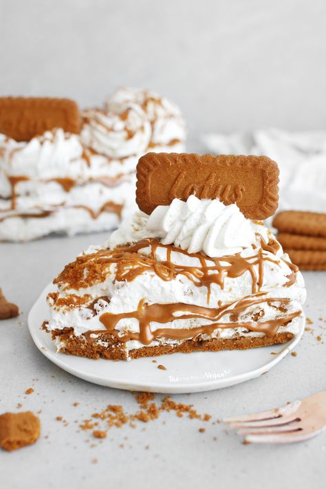 Biscoff Lasagne, Biscoff Dessert, Biscoff Recipes, Biscoff Cheesecake, Biscoff Cookie Butter, Lasagne Recipes, Dairy Free Cream, Baked Alaska, Vegan Cakes