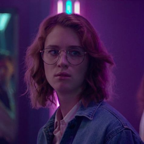 Black Mirror, San Junipero, Mackenzie Davis Cameron Howe, Black Mirror San Junipero, San Junipero, Mackenzie Davis, Toad In The Hole, Gugu Mbatha Raw, Sam Mendes, Hair Reference, Best Series