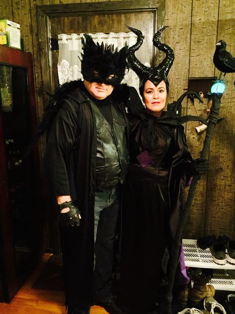 Maleficent and Crow costume Maleficent And Crow Costume, Maleficent Crow, Crow Costume, Maleficent Costume, Couple Costume, Couples Halloween Outfits, Couples Halloween, Oogie Boogie, Couple Halloween