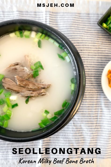 seolleongtang - Korean milky beef bone broth Korean Bone Broth Soup, Korean Beef Soup Recipe, Beef Broth Soup, Korean Beef Soup, Beef Bone Soup, Korean Soup Recipes, Bone Broth Soup Recipes, Korean Soups, Bone Broth Soup