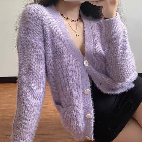 PELLUCID on Instagram: “Oversized knit 💜 Seoul Style Knit Cardigan ~ Shop using our link in bio • • #retroaesthetic #harajukustyle #aestheticclothes #vintagestyle…” Purple Fit Aesthetic, Purple Outfits For Women Classy, Cute Purple Outfits, Cardigan Outfits Aesthetic, Purple Outfit Aesthetic, Purple Cardigan Outfits, Purple Sweater Outfit, Purple Clothes, Lilac Cardigan