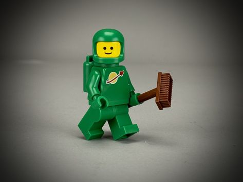 Lego Spaceman, Lego Astronaut, Space Lego, Lego Space, Lego Minifigures, Model Trains, Follow Me On Instagram, Mini Figures, Follow Me