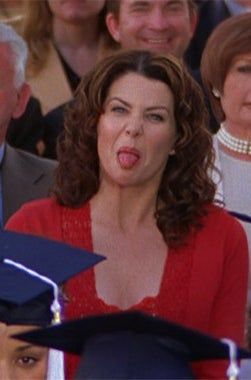 45 Reasons "Gilmore Girls" Is The Best Thing To Happen To Netflix Hay Bale Maze, Rory Lorelai, Sticking Out Tongue, Lauren Graham, Stars Hollow, Gilmore Girls