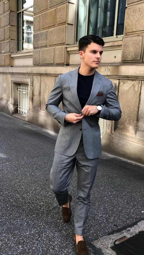 Cocktail Attire for Men Suits For Men Stylish Wedding Guest, Cocktail Event Outfit, What Is Cocktail Attire, Suit Video, Networking Event Outfit, Corporate Baddie Outfits, Event Outfit Ideas, Formal Suits Men, Dapper Gentleman Style