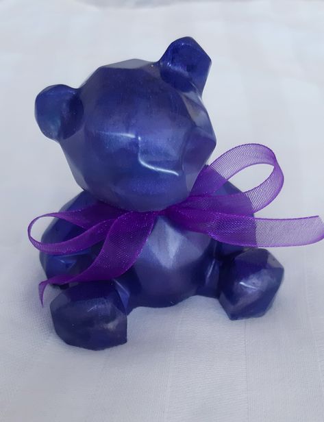 Resin Teddy Bear Ideas, Teddy Bear Ideas, Bear Ideas, Chocolate Creations, Purple Resin, Bratz Girls, Resin Projects, Wallpapers Backgrounds, Money Box